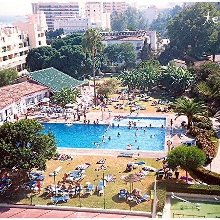 Carihuela Park Palace توريمولينوس